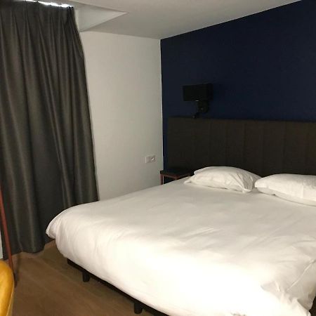Ambares-et-Lagrave Hotel Amaya מראה חיצוני תמונה